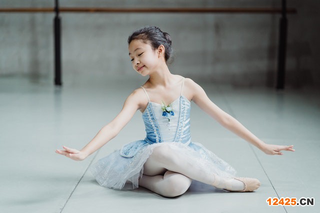 2023年上海大學(xué)生創(chuàng)業(yè)補貼優(yōu)惠政策及扶持標(biāo)準(zhǔn)