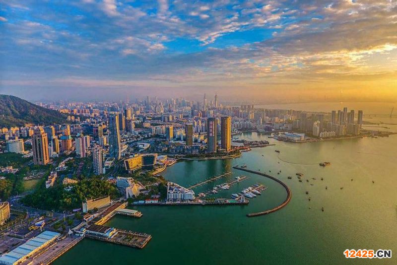 2023年深圳國工業(yè)設(shè)計(jì)中心獎(jiǎng)勵(lì),,,,